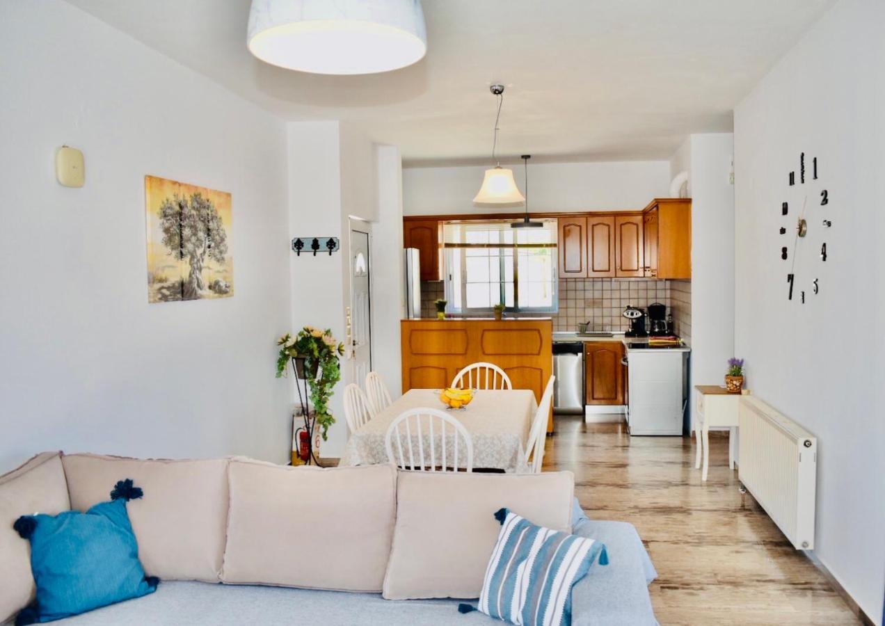 Cozy Renovated Apartment "Filoxenia" Káto Daráco Kültér fotó